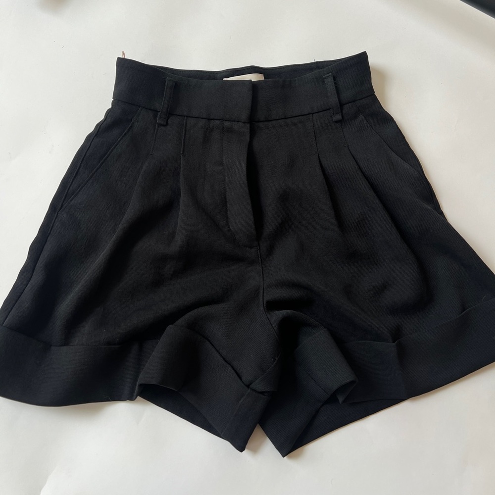 Babaton shorts